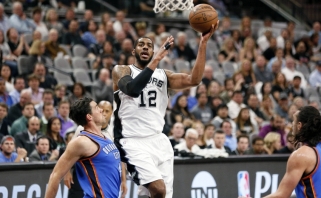 "Spurs" Vakarų konferencijos pusfinalio seriją pradėjo mindydami "Thunder"